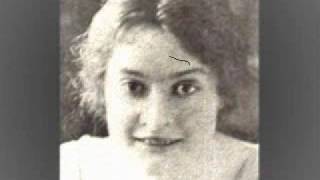 Video thumbnail of ""How Ya Gonna Keep 'Em Down on the Farm?" (Nora Bayes, 1919)"