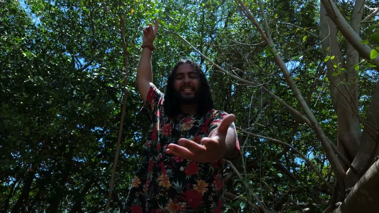 Gurudine - MINIMALIZER (Official Music Video)