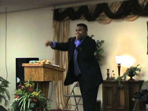 Evang: Marlon Lopez... Predicando en Iglesia Salem