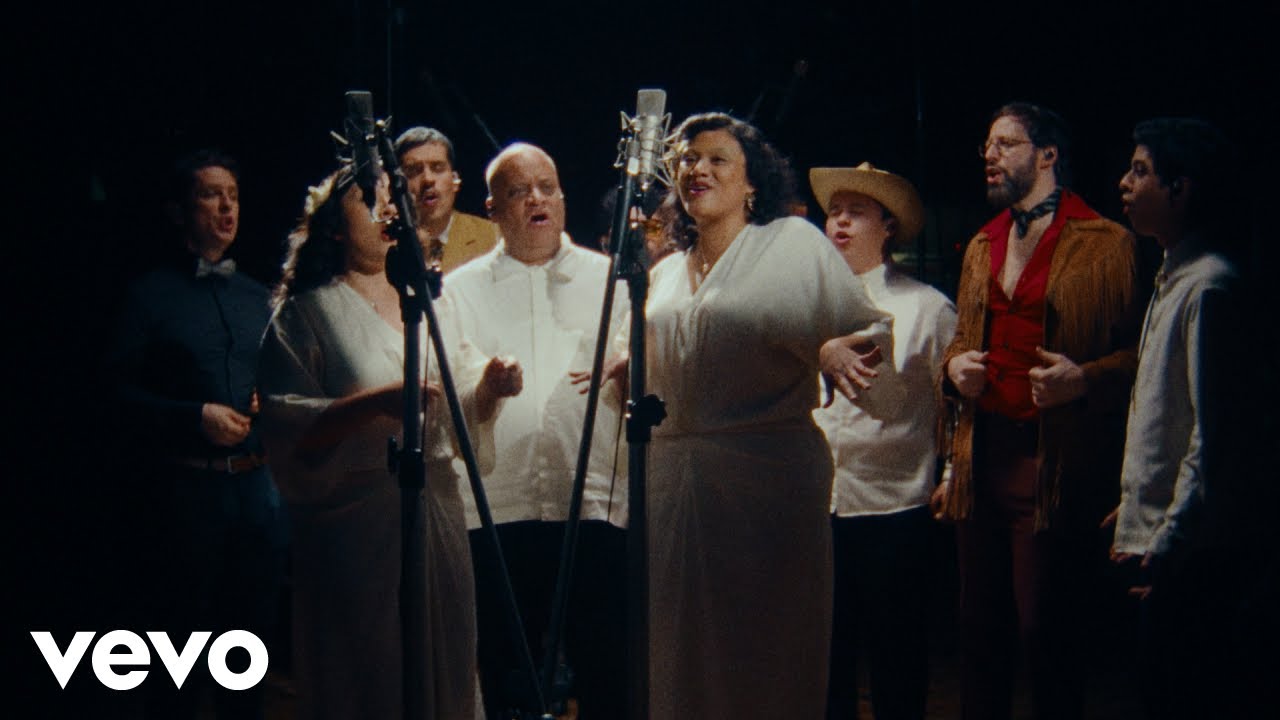 Natalia Lafourcade - El Palomo y La Negra (Video Oficial) Natalia Lafourcade - El Palomo y La Negra (Video Oficial)