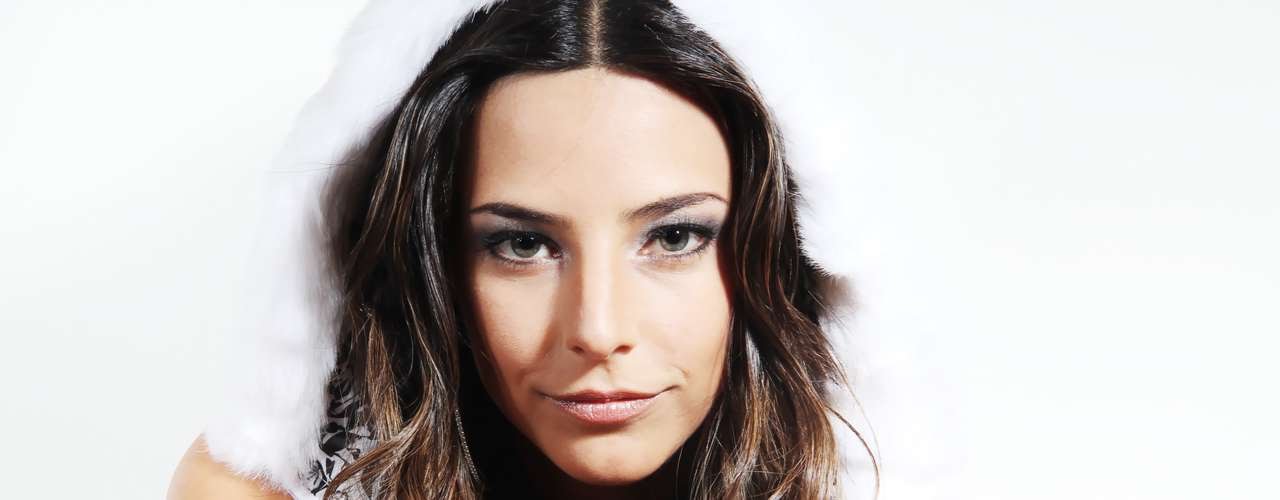 Daniela Castillo - Someone (Video Oficial - HD)