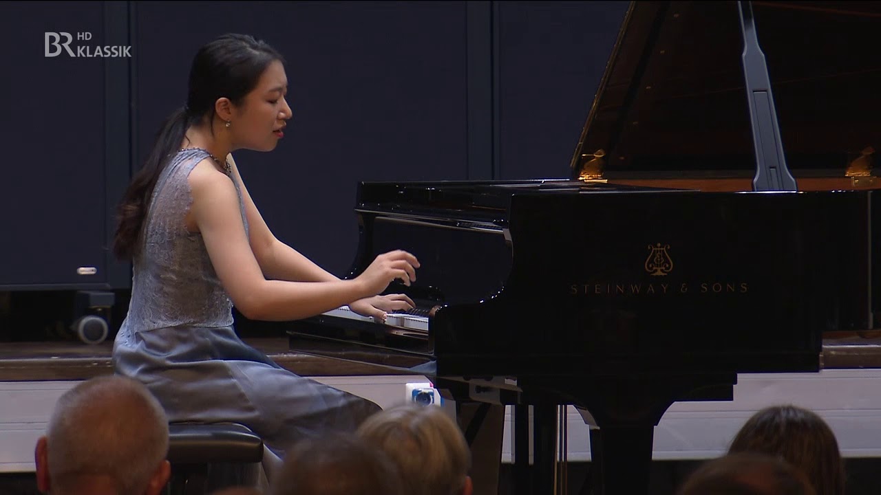 su yeon kim plays beethoven piano sonata op 53 waldstein su yeon kim plays beethoven piano sonata op 53 waldstein