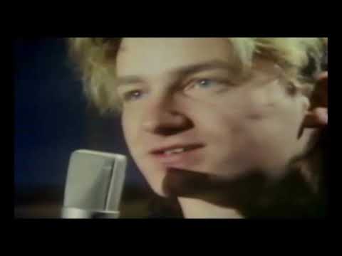 U2 New Year S Day 1983 Imvdb