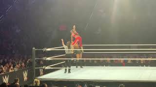 Raw Women’s Title match: Bianca Belair vs Becky Lynch - WWE Live Holiday Tour 12/29/22 Hershey, PA