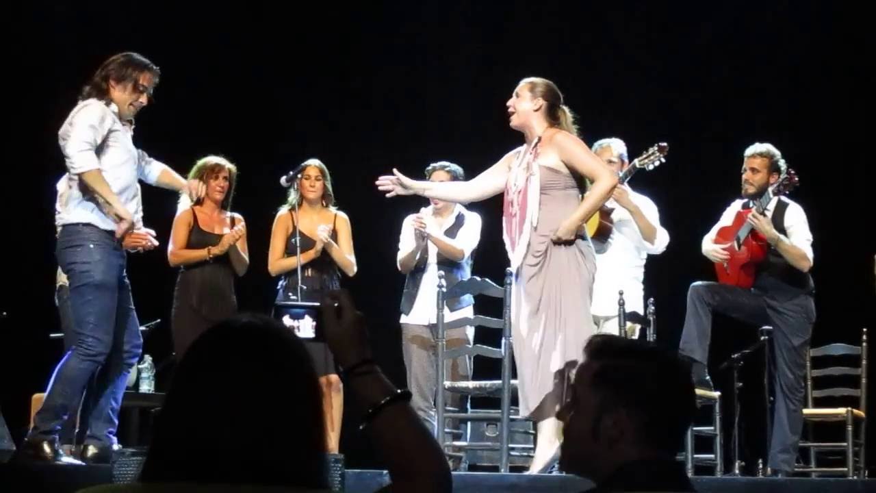 Niña Pastori y Juan de Juan - Fin de Fiesta ESTEPONA 2015