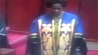 Spika Anne Makinda Akiapisha Wabunge