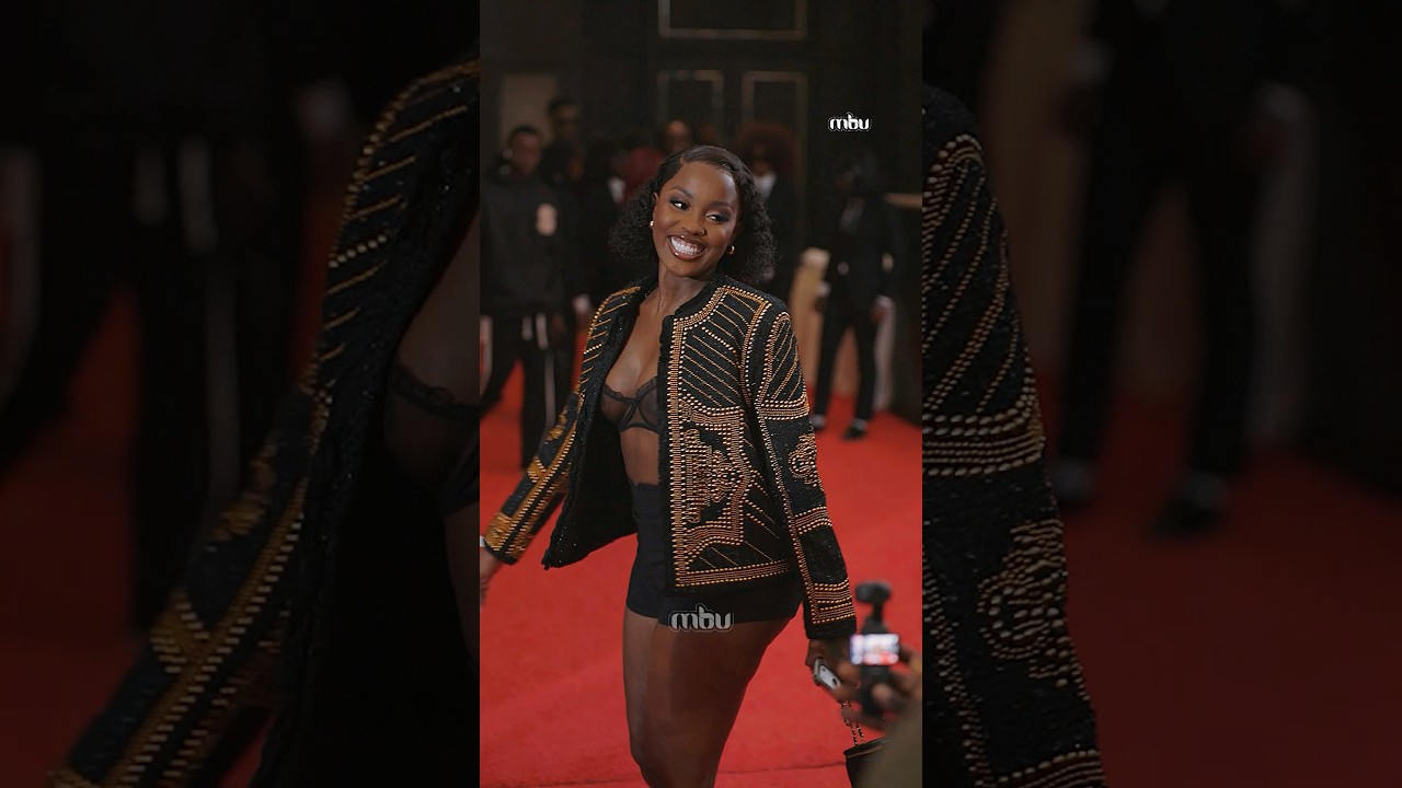 Иногда нам не хватает комплиментов, чтобы описать Катрину Нильзеро 😍🖤 #YouTubeShorts