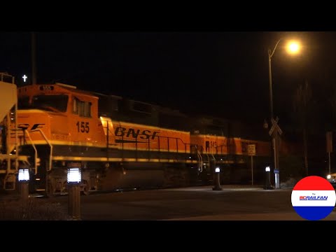 A short BNSF M-EVESUM at East Fairhaven Avenue and Cherry Street, Burlington, WA