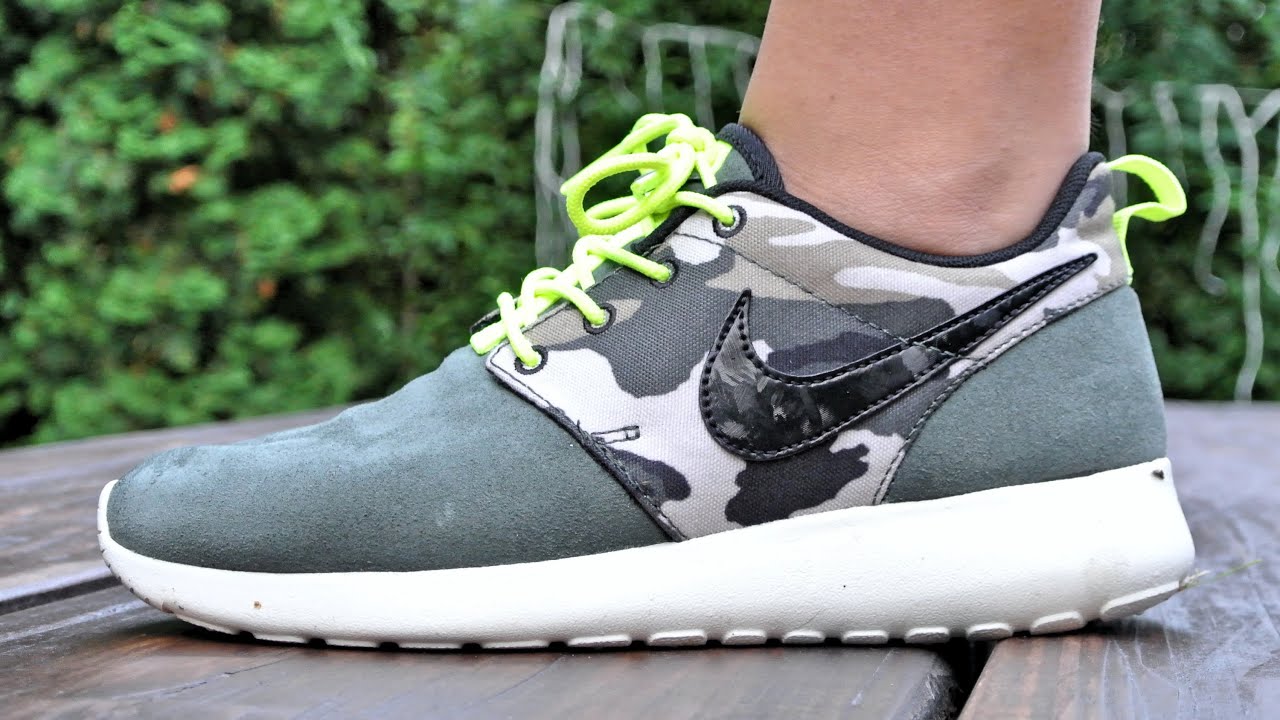 nike roshe run camo