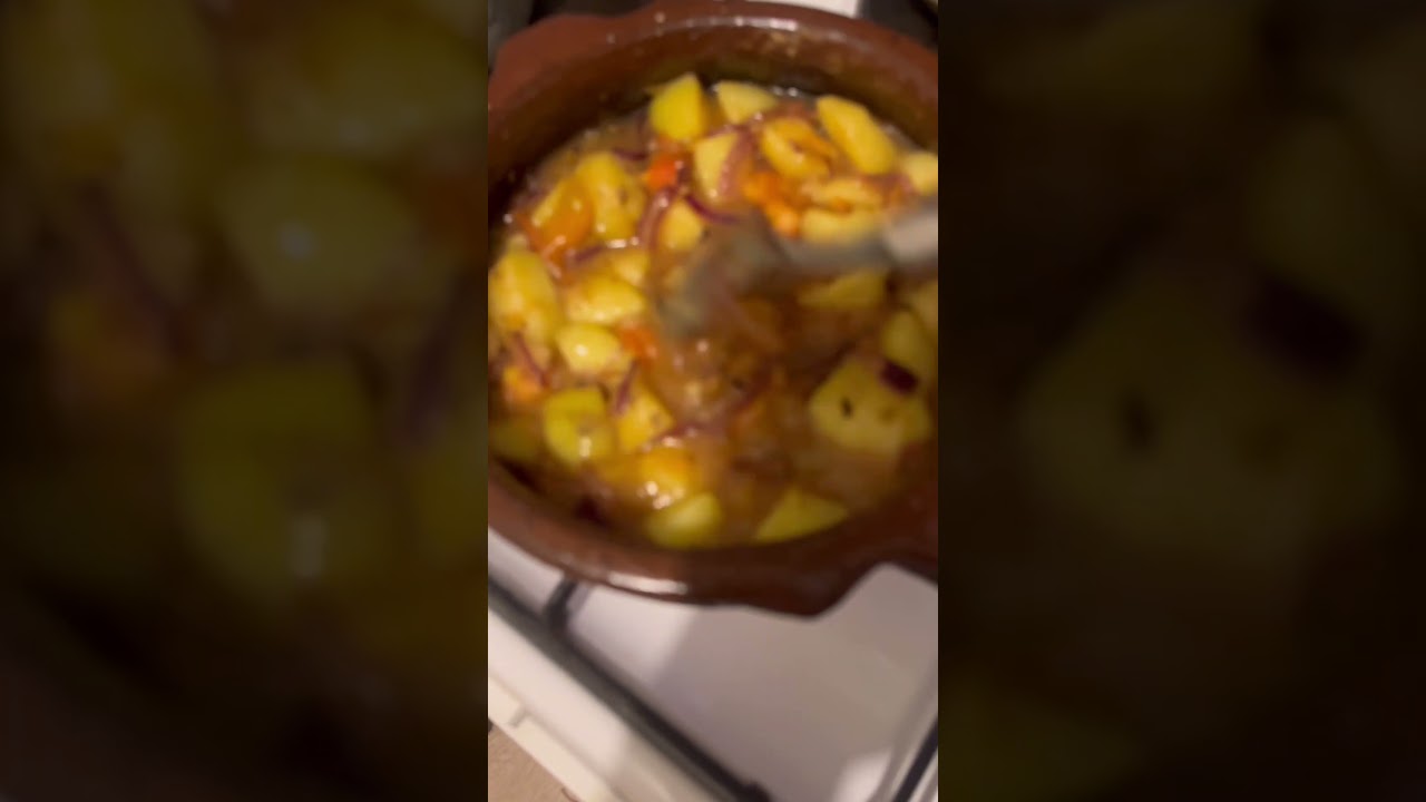 @# 🥘if you have potato and tomato we can make tasty curry😜🥘yammy 😋