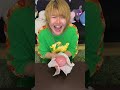 いつも仲良しな2人が巨大メントス玉でメントスコーラしてみた！ #shorts #tiktok