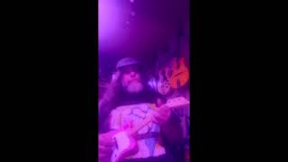 Fernando Perdomo - Under The Pink Sky (on the Loog Electric 3 String Guitar)