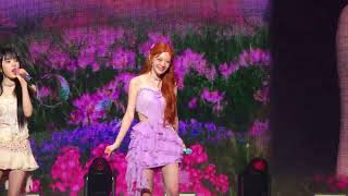 250823 STAYC - Beauty Bomb