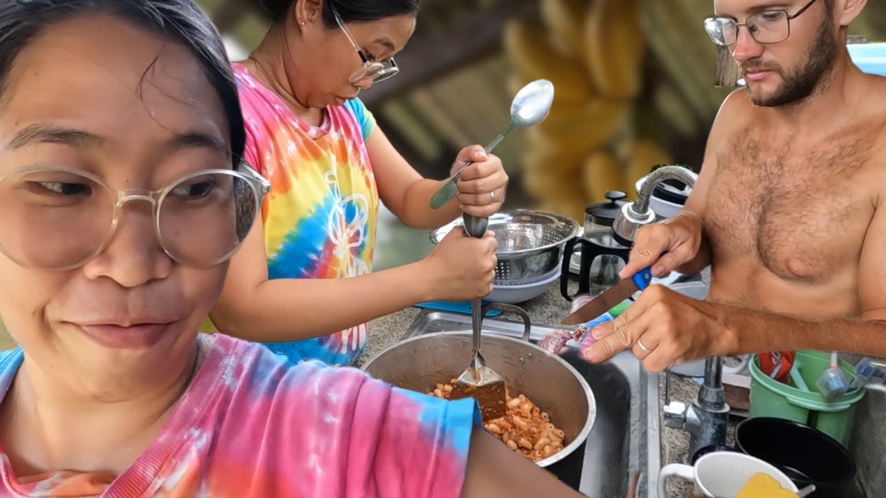 We cook Russian food | Province life with foreigners