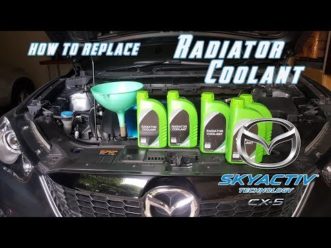 Video: Bagaimana Anda mengubah cairan pendingin di Mazda 3?