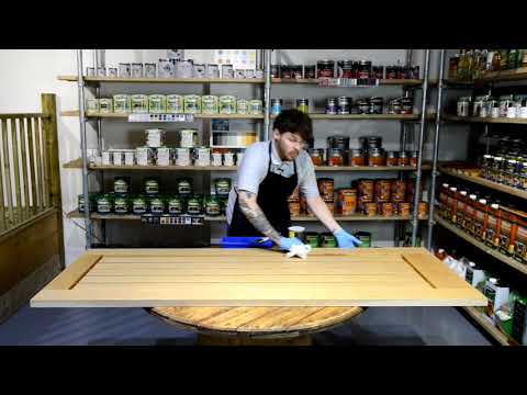 How to oil an internal oak door