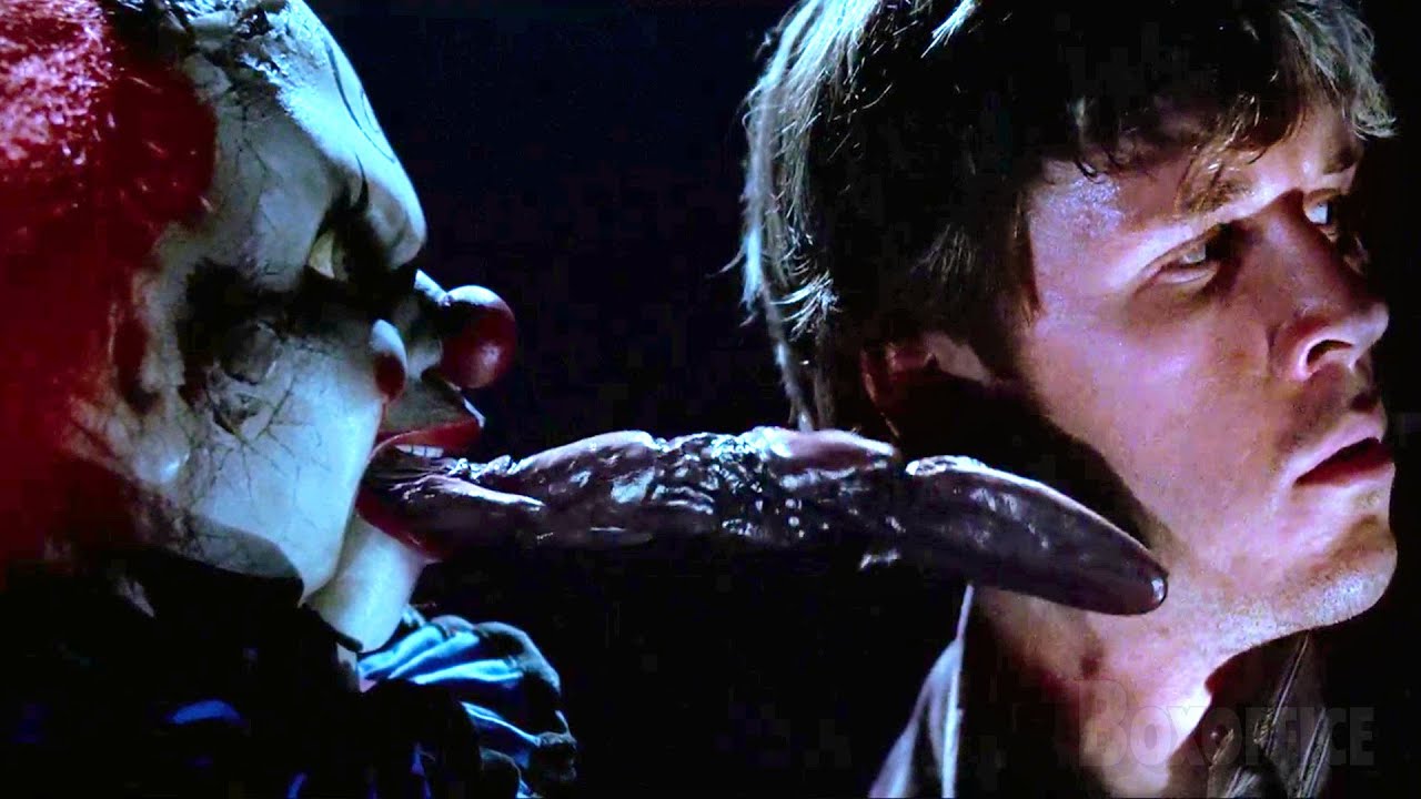 Aproxime-se, vou falar baixinho | Gritos Mortais | Clipe