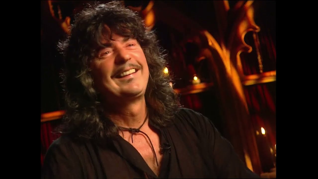 Ritchie Blackmore discusses the great JEFF BECK who he remembers fondly from the early 1960's.