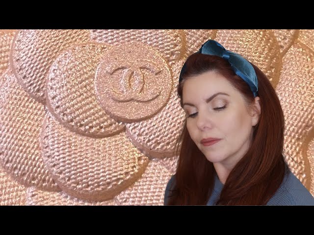 CHANEL CAMELIA ILLUMINATING POWDER 