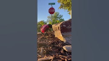 Element ecto on Capra axles and 4 linked #element #ecto #capra #rc #crawler #automobile #toyota