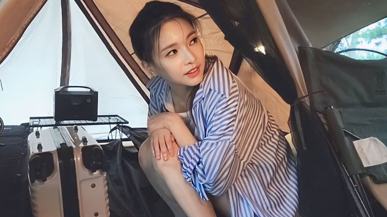 존예 연예인과 폭우로 섬에 고립됐어... 오히려 조하....