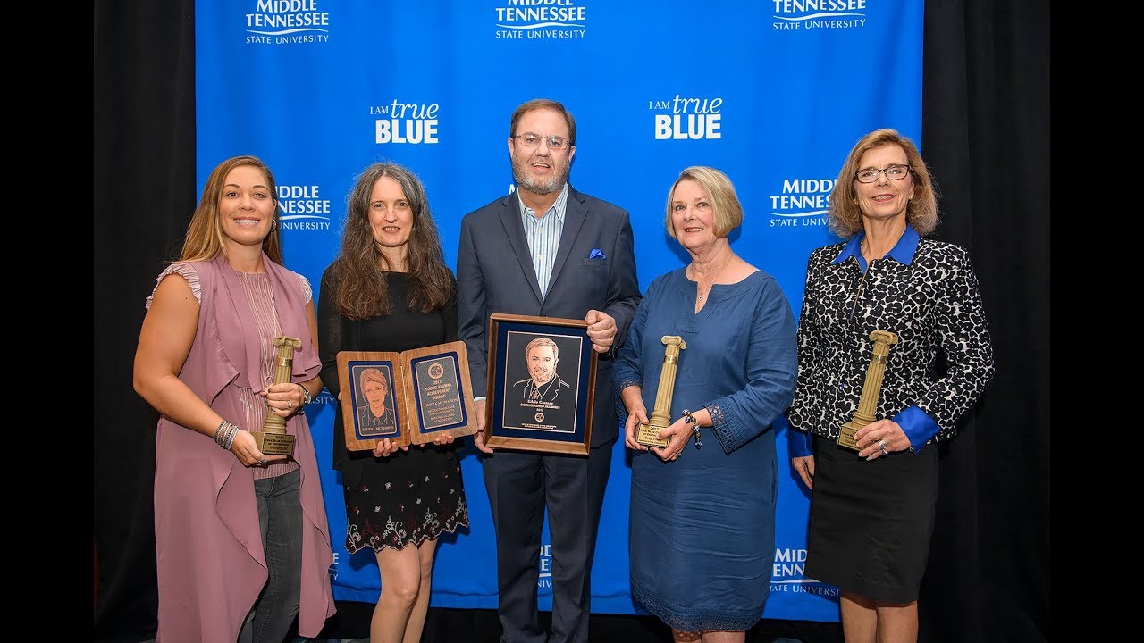 MTSU Alumni Association honors Gossage, 2017 award recipients - YouTube
