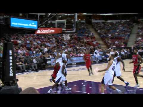 Kyle Lowry Hits