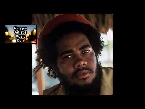 Jacob Miller   (I'm a Rastaman)
