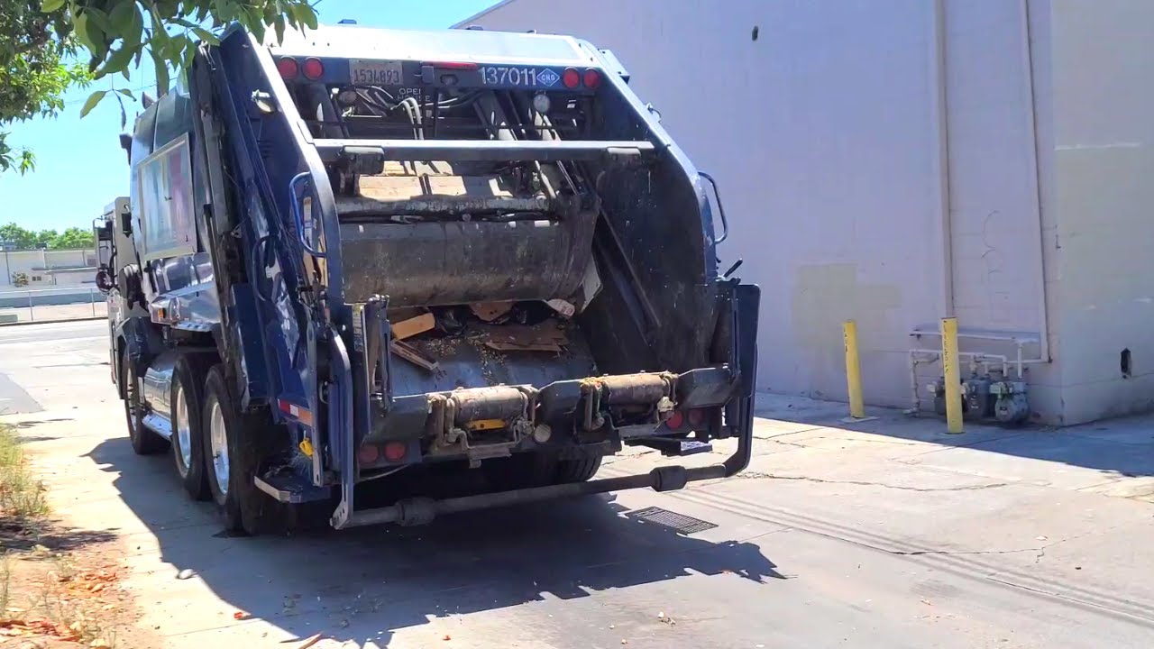 3 Garbage Trucks on route! 150019, 104514, 137011! Thursday route
