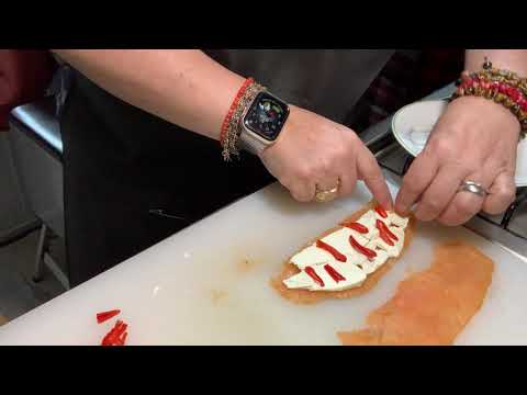 Video: Rollitos De Salmón Con Queso Crema