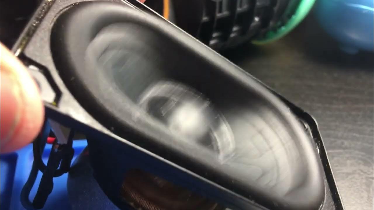 Как разобрать jbl flip 5. Jbl flip 5 антенна. jbl flip 5 в разборе. jbl flip 5 разобранная. jbl flip 5 разборка.