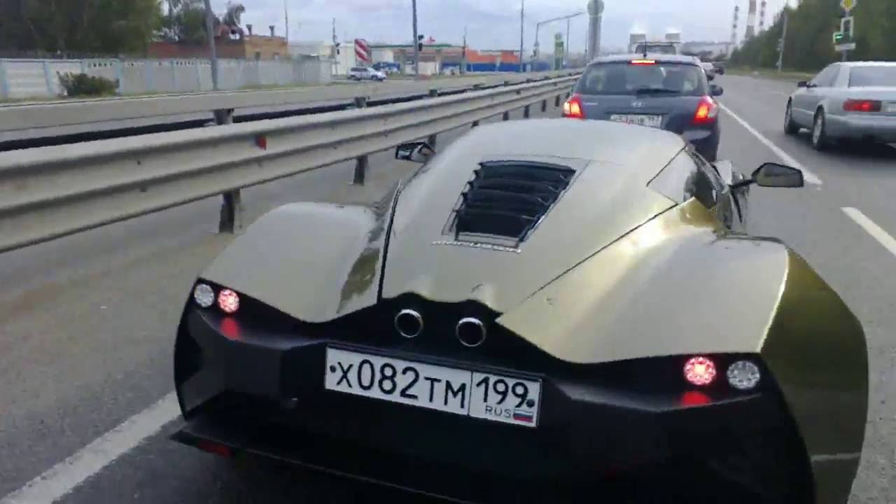 Маруся спорт машина