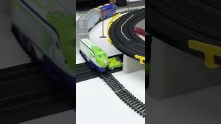 Koko Chuggington Vs Slot Cars - Bachmann Trains And Tyco