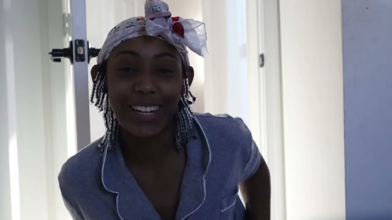 FAKE CRYING TO GET FIANCES REACTION (PRANK)