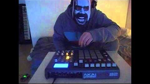 Toldoe - Retrospektive (Akai MPD32 + Ableton Live)