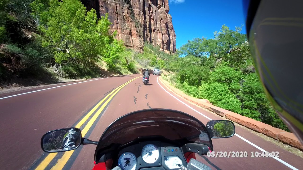 VFR750 and FJ1200 Riding Zion National Park through the 1 mile long