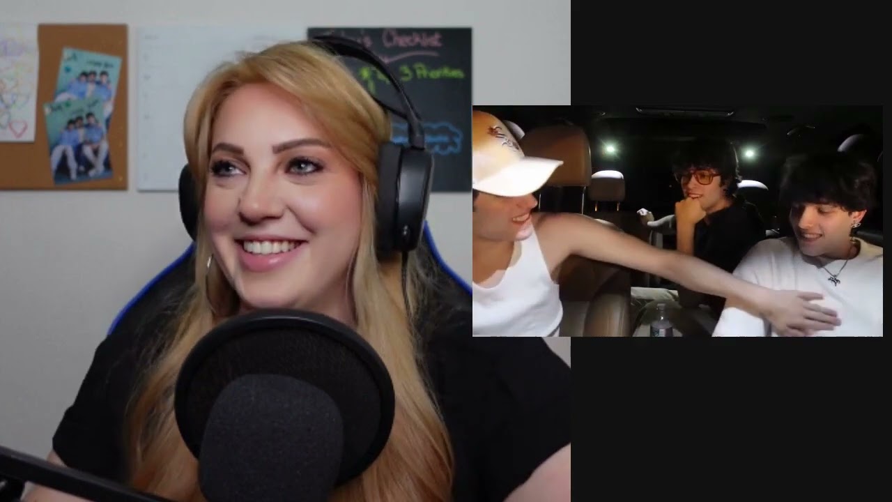 Reacting to the Sturniolo Triplets-'What you doing if you invented munchkins?'