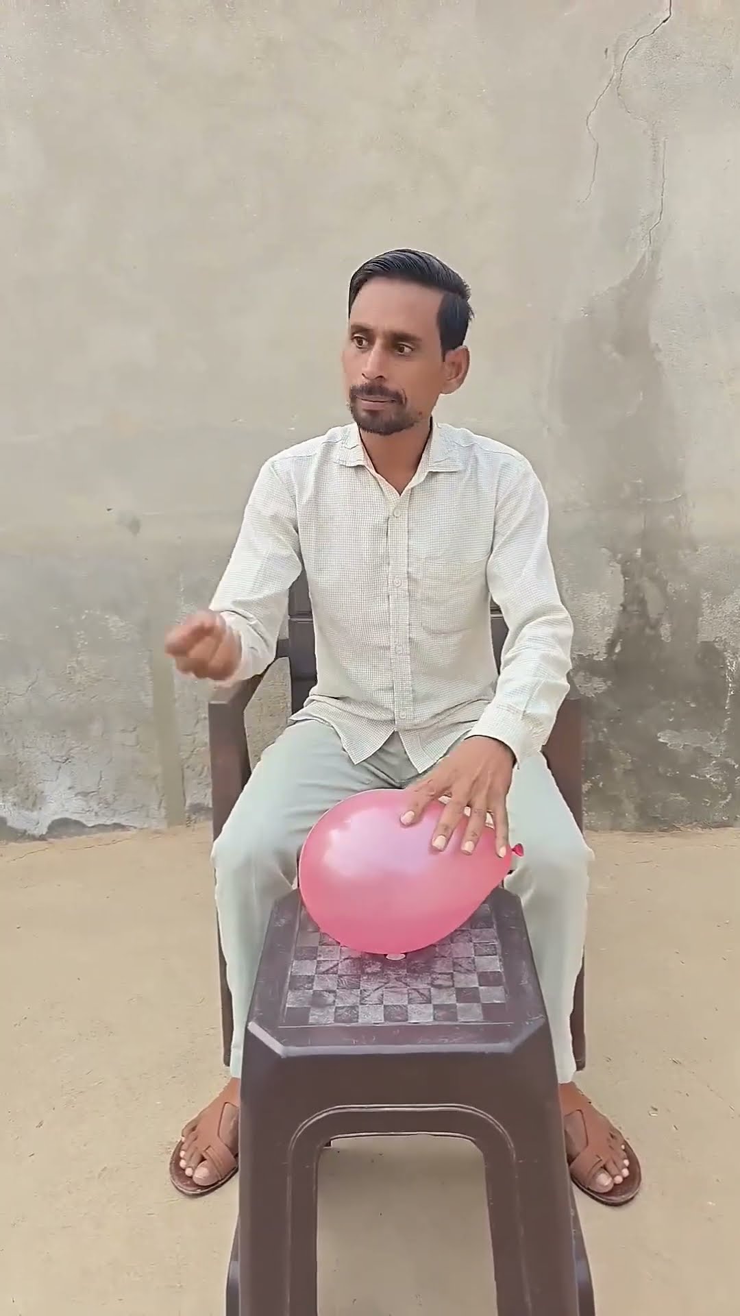 Balloon mein kya mil Gaya#shorts