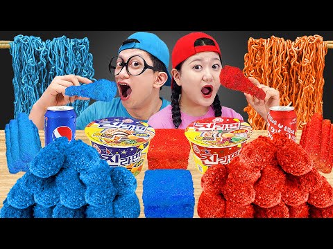 ASMR MUKBANG 직접 만든 타키스 치토스 치킨 불닭볶음면 치즈스틱 레드 블루 먹방! RED BLUE FIRE NOODLES CHICKEN EATING by HUBABI