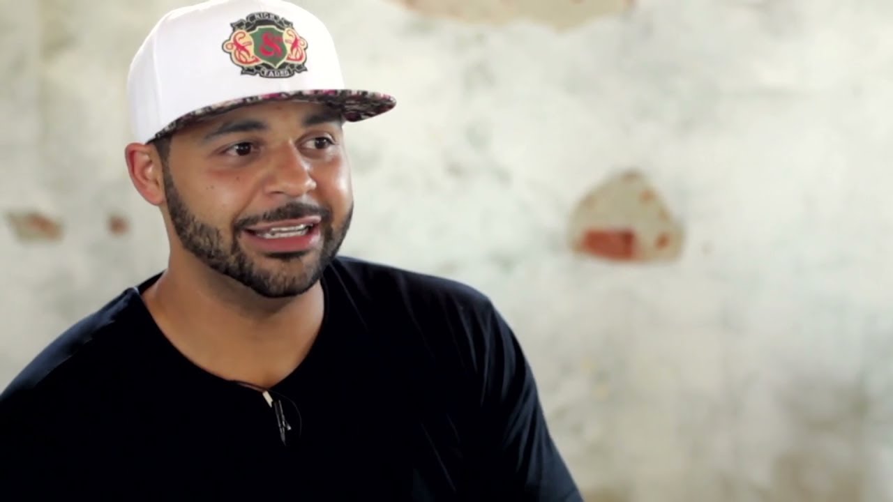 Joell perry. Joell Ortiz. Kassi рэпер имя. Чад Ортис