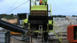 Flowmax 2200 dewatering clay silt pond, Hamilton, NZ