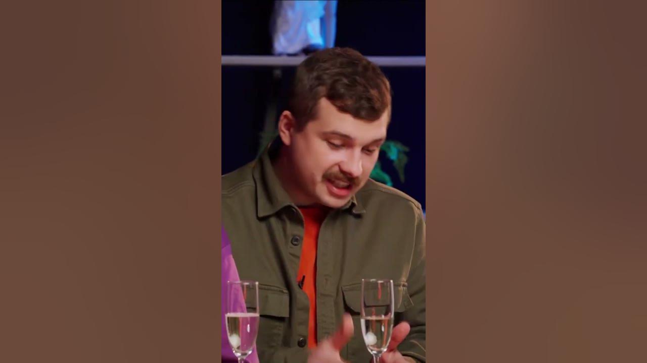 Таємний санта | ШОУ СРАЧ - YouTube