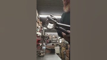 1921 olds v8 fitting the fork and blade rods together part 10