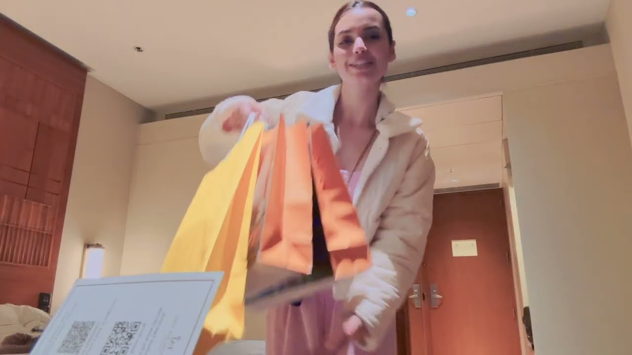 Kolkata Shopping| Emirates Layover Vlog