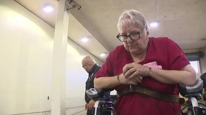 EXCLUSIVE VIDEO: 'Killer Nurse' Genene Jones arriv...