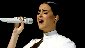 katy perry KILLING 'the one that got away' high note!