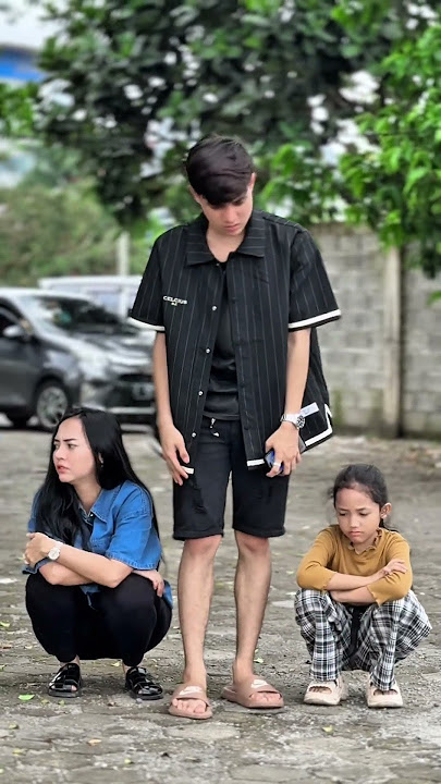 Dua cewek manja #shortvideo #trending