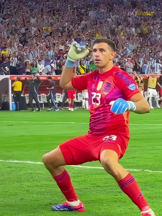 Crazy Goalkeepers in Football ☠️