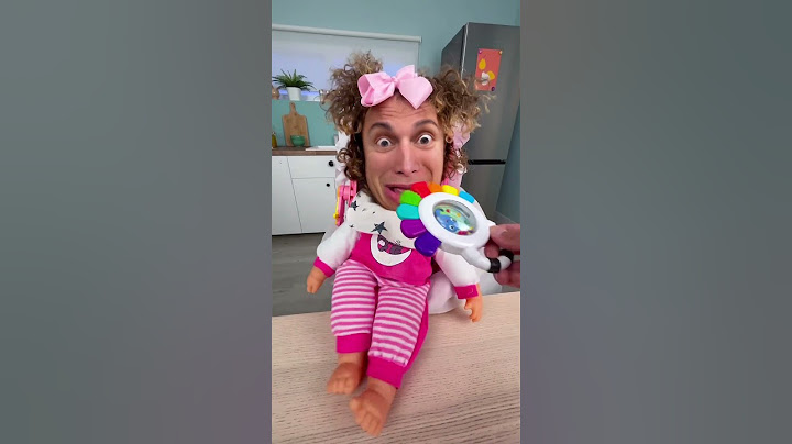 Noodles Challenge 😅🪳Mom VS Сockroach #comedy #shorts #snapchat