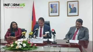 Michael Sik Yuen face à la presse